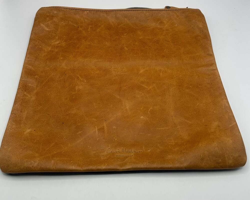 Ceri Hoover Nashville Two-Tone Leather Zippered Folio Clutch